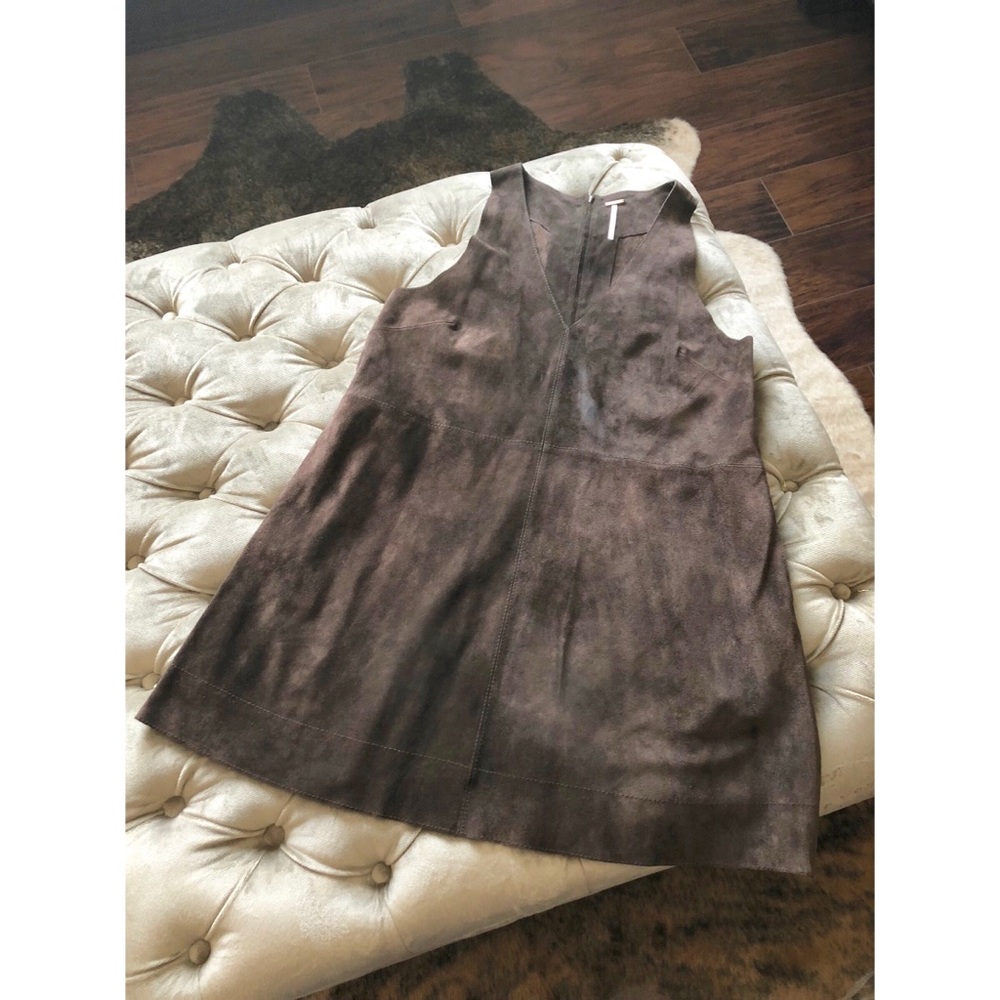 retro love suede dress Wearing a Suede Dress in Summer